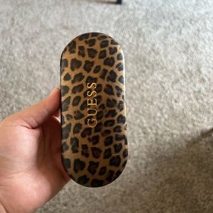Guess glasses